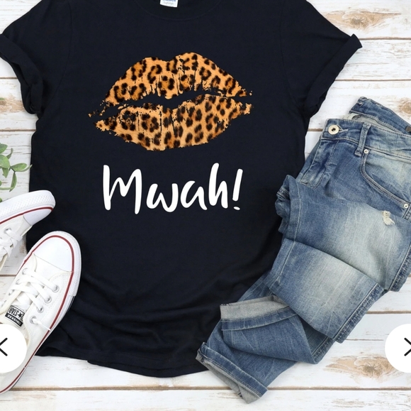 Other - LOW STOCK women shirt